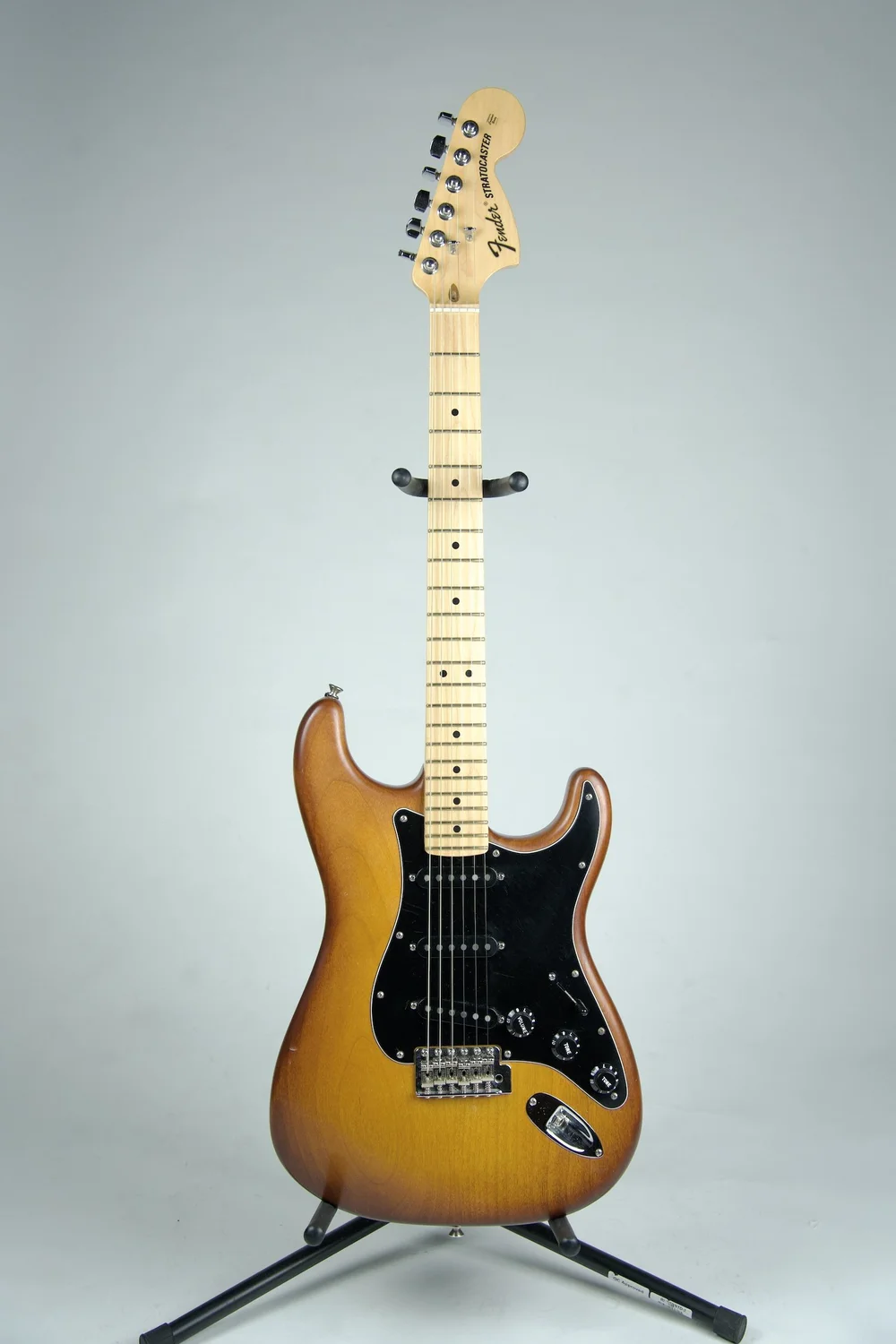 Used 2012 Fender FSR American Special Stratocaster Electric